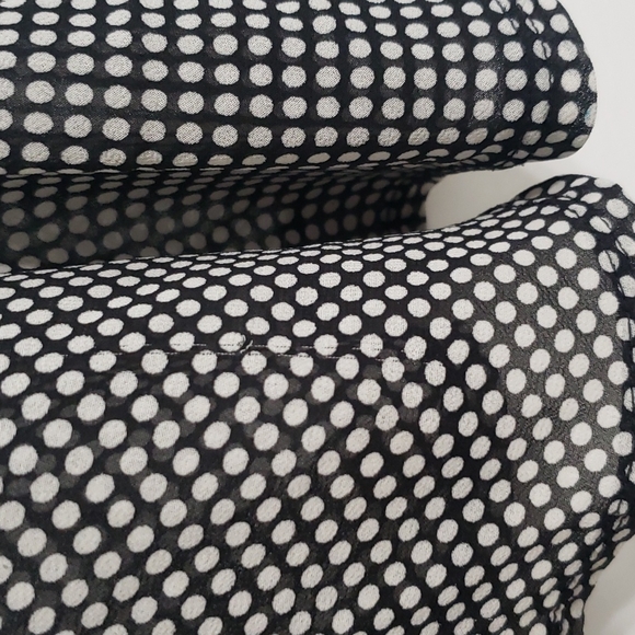 Uniqlo x Plumpynuts Mixed Media Asymmetric Top - Picture 9 of 10